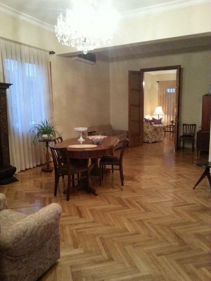Marinas Guesthouse Koboeleti Buitenkant foto